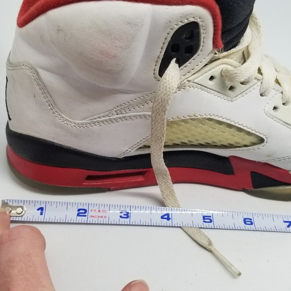 Nike Air Jordan 5 Retro GS White Fire Red V 440888-120 Boy's US 7Y Toro Laser - Picture 10 of 15